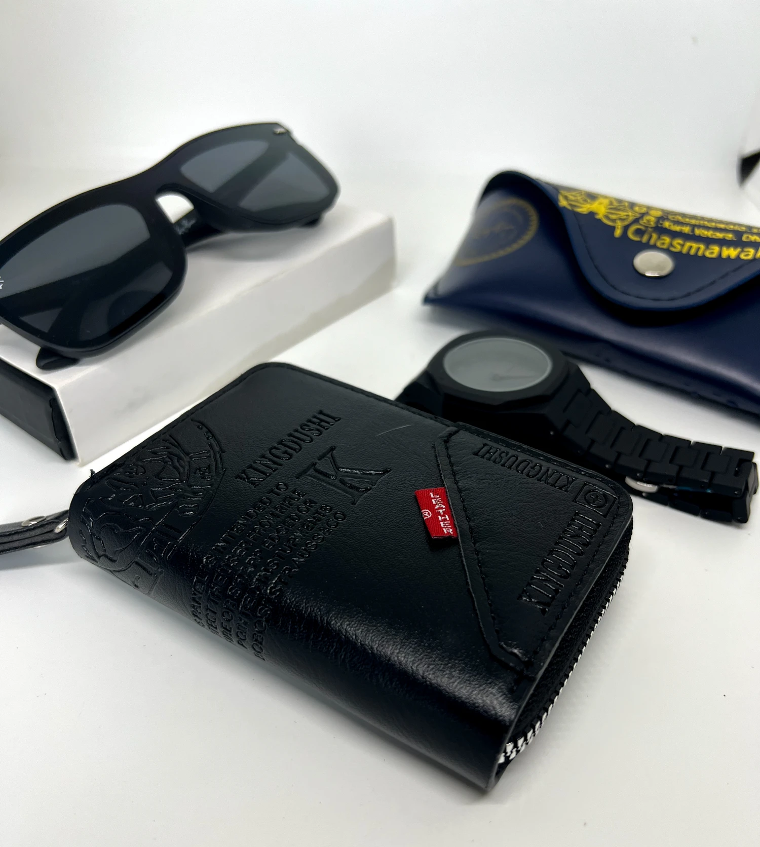 Picsart_25-08-06_11-00-25-779