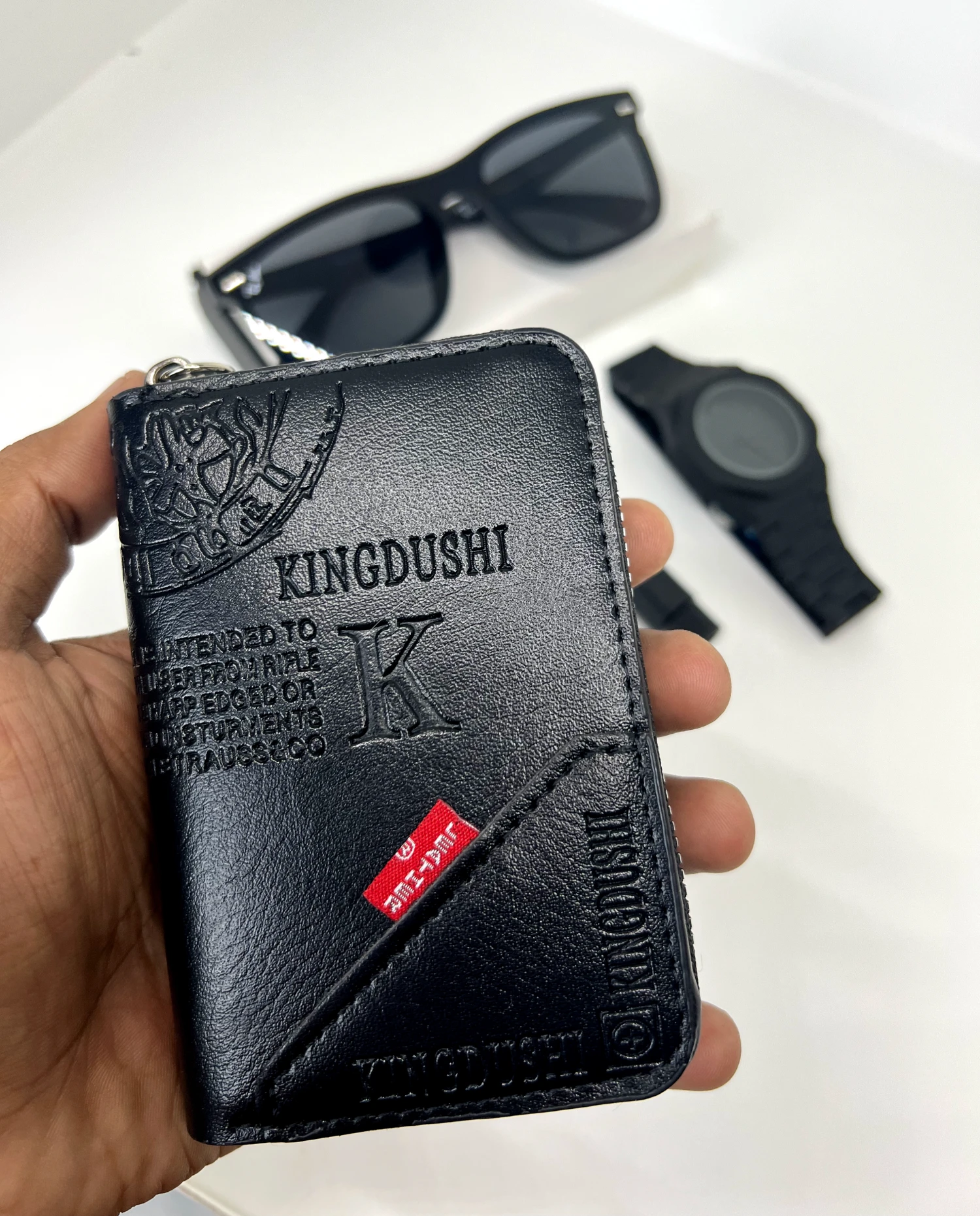 Picsart_25-08-06_11-01-55-049